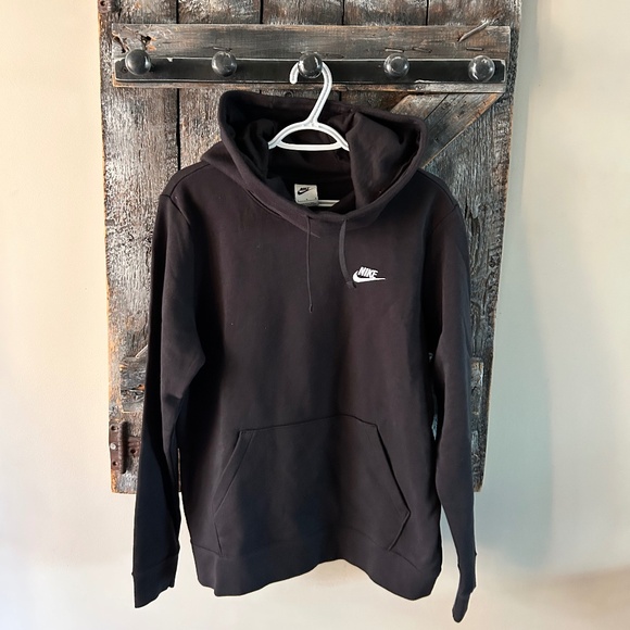 New w/Tags Women's Nike Hoodie Black - Picture 1 of 3